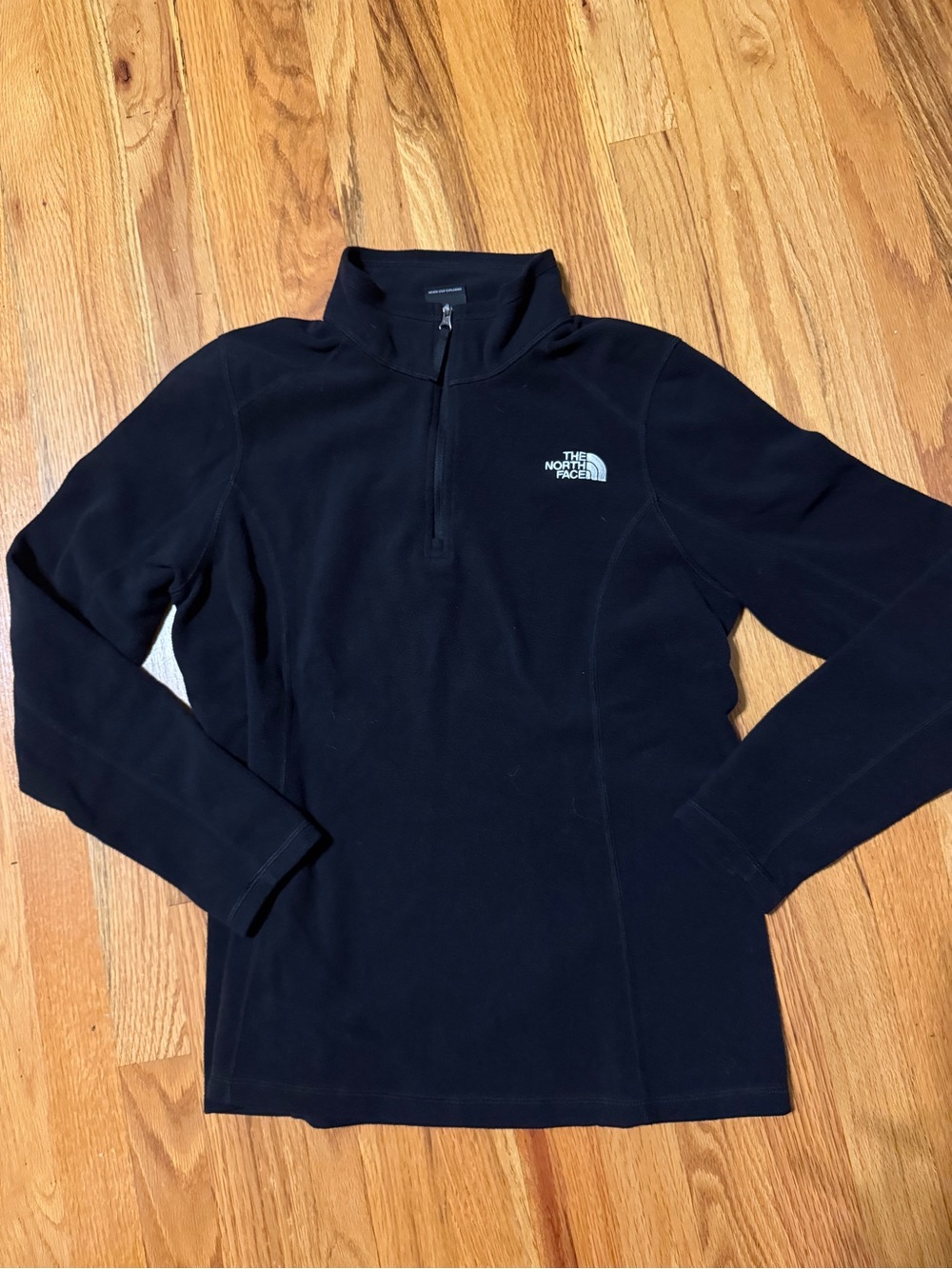 The North Face Women's Black Half-Zip Fleece Pullover